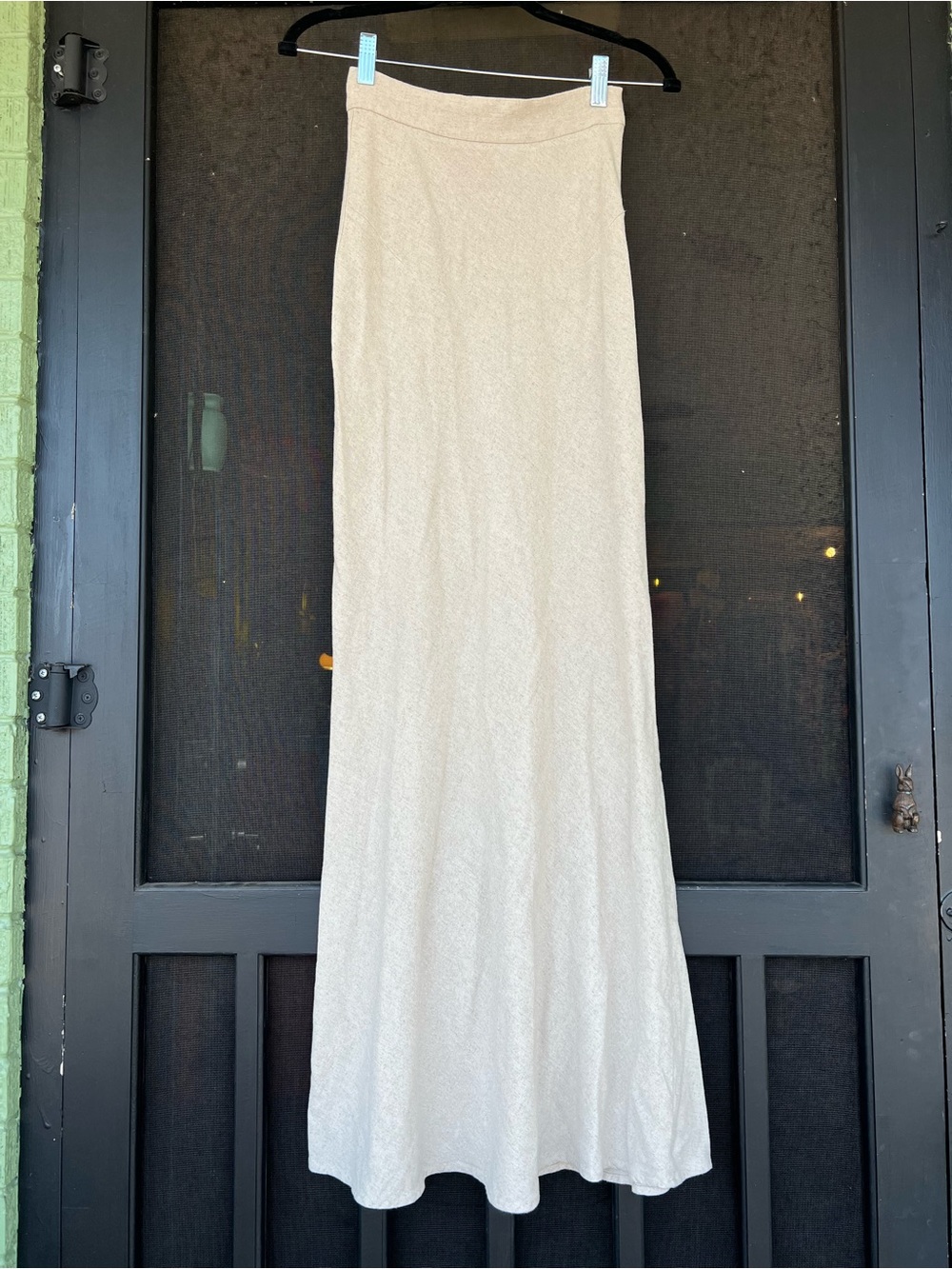 Women’s micas linen blend Cream Maxi Skirt — Sleek High-Waist Design Size small